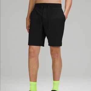 Lululemon T.H.E. Linerless Short 9”